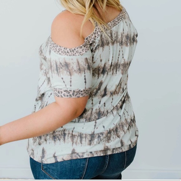 🆕 NOW N FOREVER Women’s Plus Size Top 1X Leopard - Picture 2 of 6